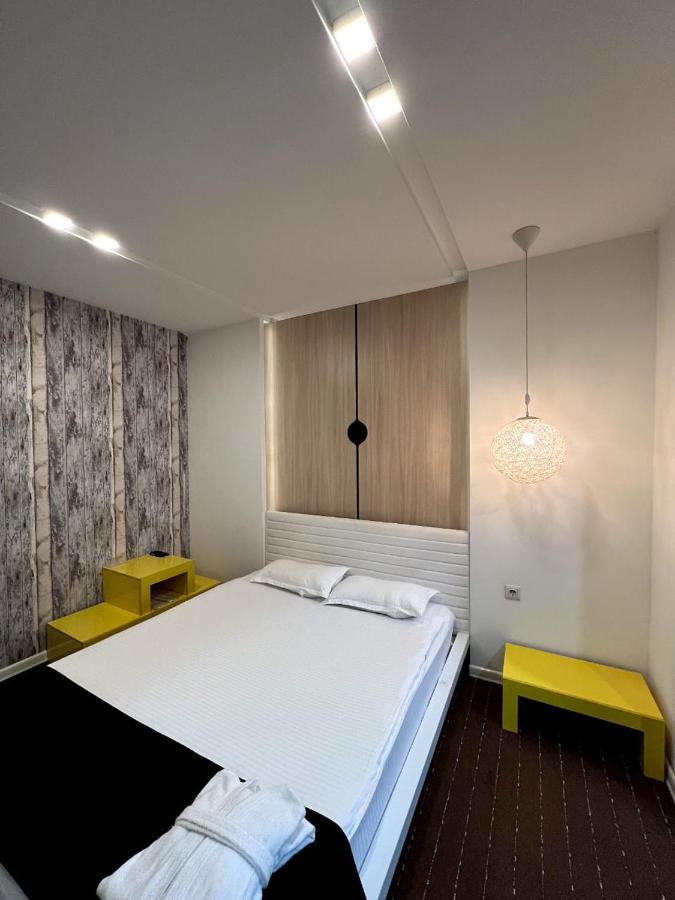 Io Hotel Bichkek Extérieur photo