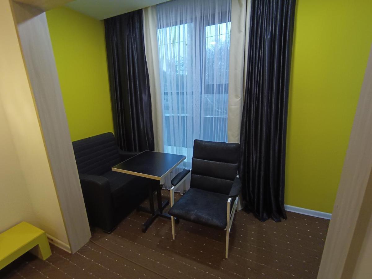 Io Hotel Bichkek Extérieur photo